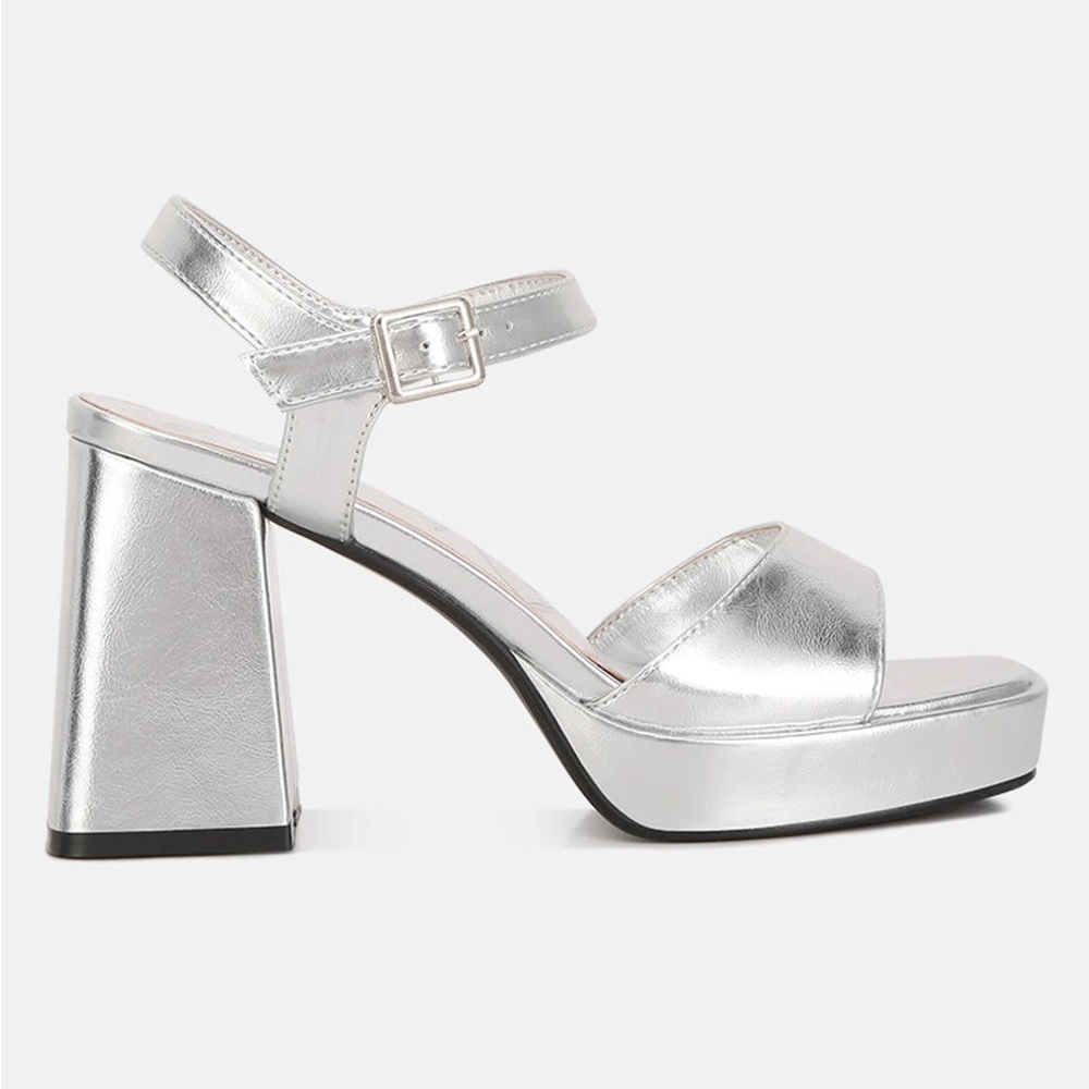 NWT London Rag Lofty Metallic Block Heel Platform Sandals in Silver - Size 8 US - Picture 2 of 11